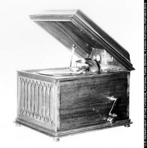 Phonograph