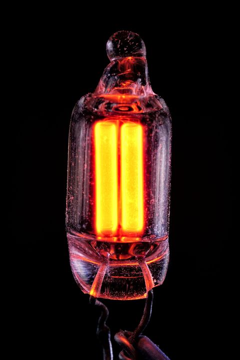 Neon lamp