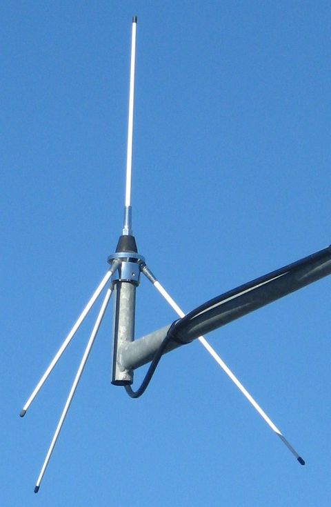 Monopole antenna