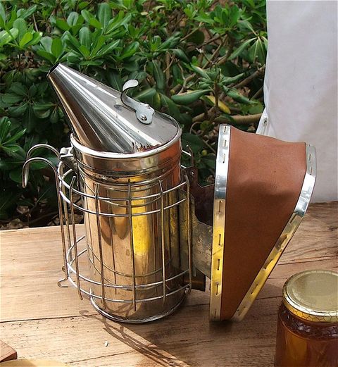 Bee smoker