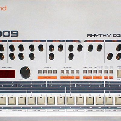 Roland TR-909