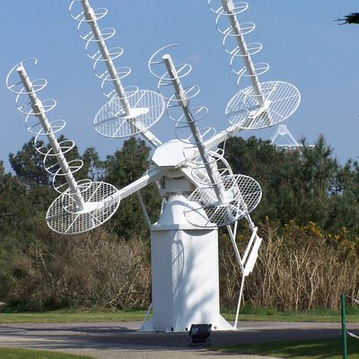 Helical antenna