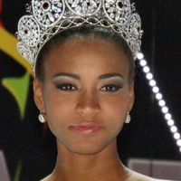 Leila Lopes