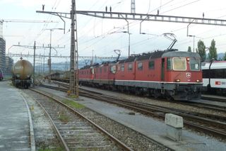 Multiple-unit train control