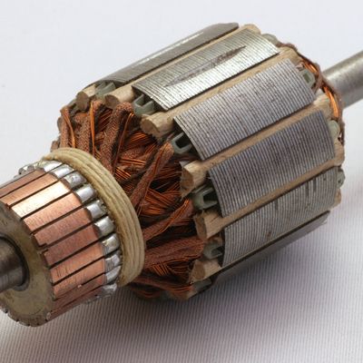 Commutator