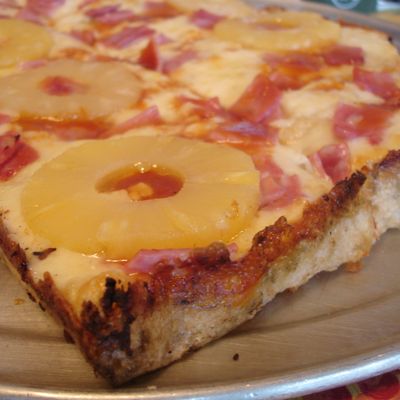Hawaiian pizza