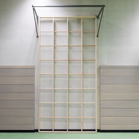 Wall bars