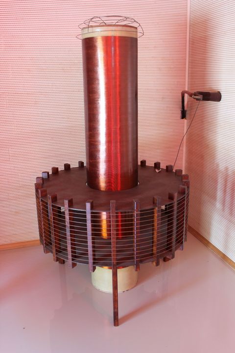 Tesla coil