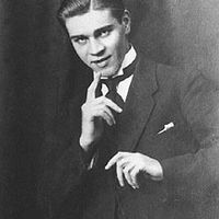 Evald Aav