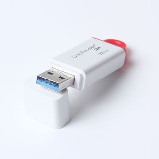 USB flash drive